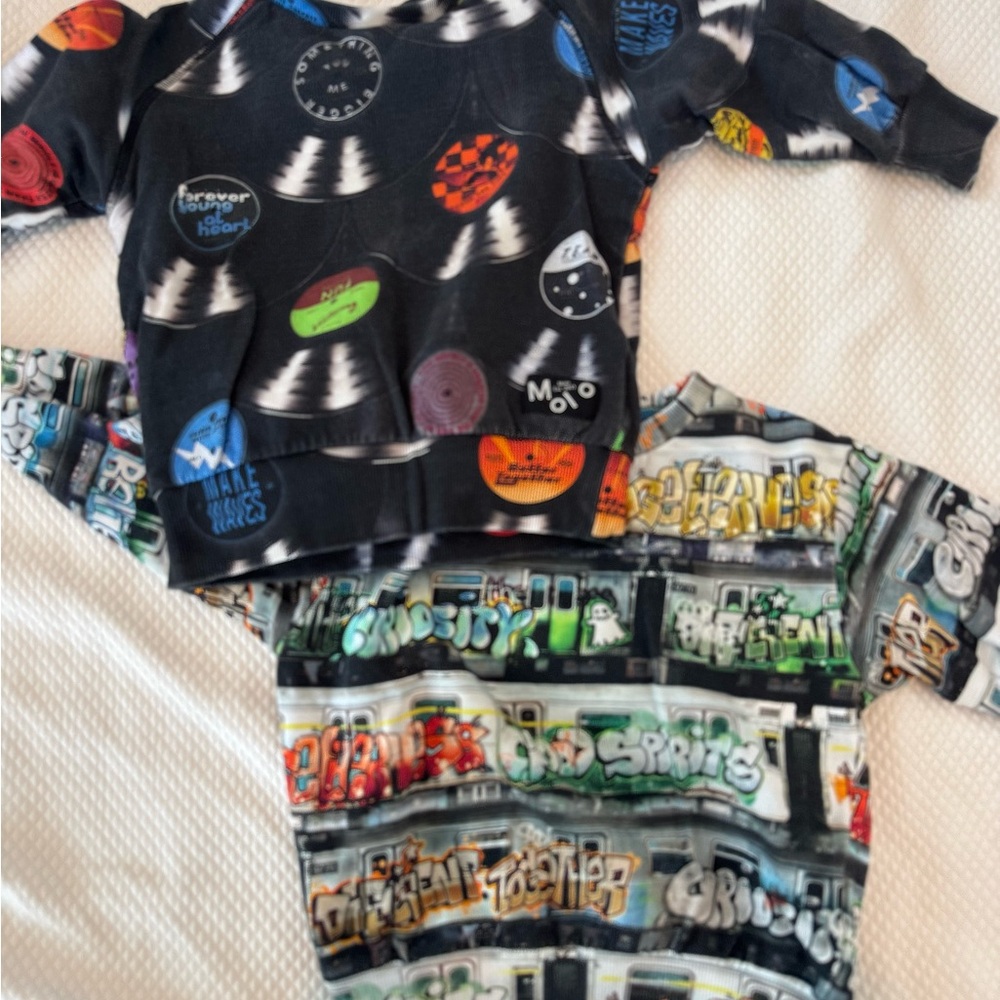 2 Molo sweatshirts - graffiti and records (price is for both)